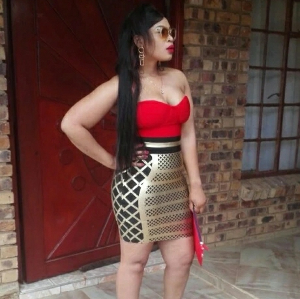 Bad B***ch - Picture 7 of 7